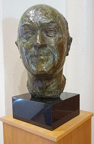 Foto busto Jean Monnet quinquies